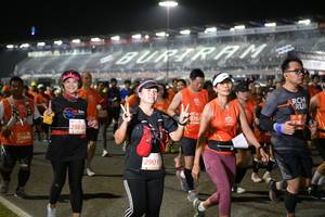BIB: 2767, 25050, 27886, 2901
                            <button type="button" onclick="openModal(10897501)" class="btn btn-primary btn-sm float-right btn-popup" data-toggle="modal" data-target=".modal-high-quality">
                        <i class="fas fa-shopping-cart"></i> Add to Cart
                    </button>
                                            <button type="button" onclick="isThisMe(10897501, true)" class="btn btn-success btn-sm float-right btn-popup btn-isme hidden" data-toggle="tooltip" data-placement="bottom" title="นี่คือรูปของคุณใช่ไหม คลิกที่นี่เพื่อเอาเข้าอัลบั้ม">
                        <i class="fas fa-plus"></i> Add to album
                    </button>
                    <button type="button" onclick="isThisMe(10897501, false)" class="btn btn-warning btn-sm float-right btn-popup btn-isnotme hidden">
                        <i class="fas fa-ban"></i> Remove from album
                    </button>